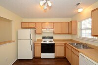 132 Brenda Dr photo'
