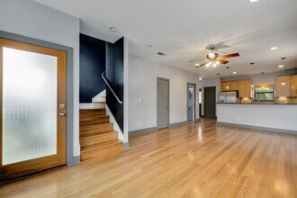 1203 E 2nd St in Austin, TX - Building Photo - Building Photo