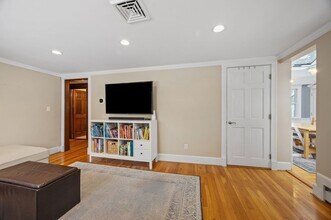 19 Blossom Ln in Weymouth, MA - Building Photo - Building Photo