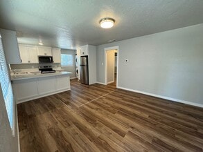 237 Walsh St in Auburn, CA - Building Photo - Building Photo