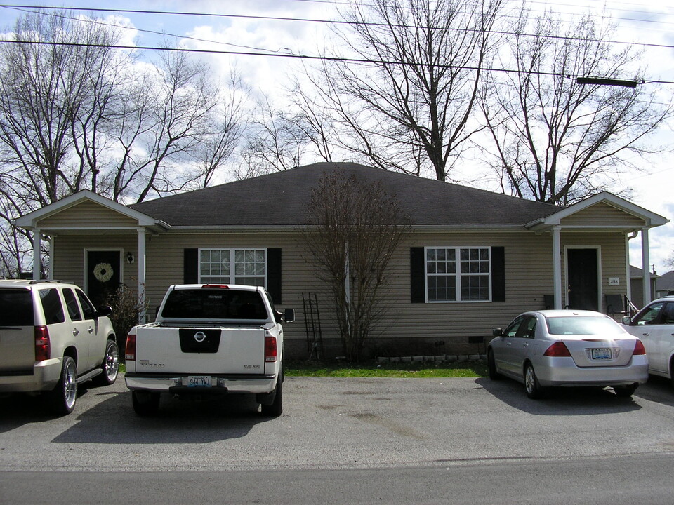 204 Clark St in Franklin, KY - Building Photo