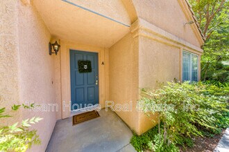 25146 Steinbeck Ave in Stevenson Ranch, CA - Building Photo - Building Photo