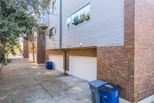 4219 Mckinney Ave in Dallas, TX - Building Photo - Building Photo