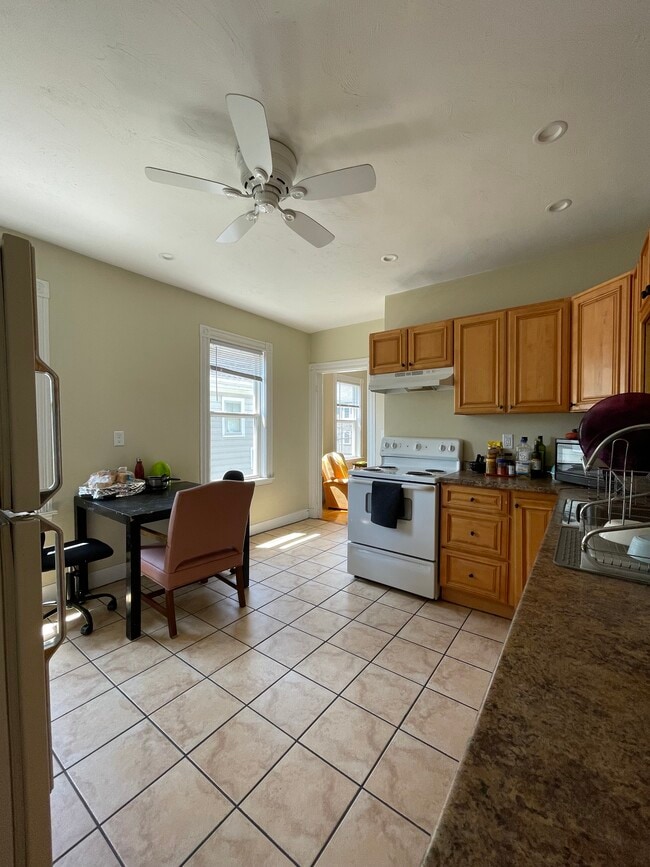 property at 33 Rich St