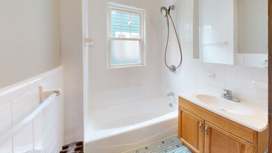 65 Sterling St, Unit 67 in Somerville, MA - Building Photo - Building Photo