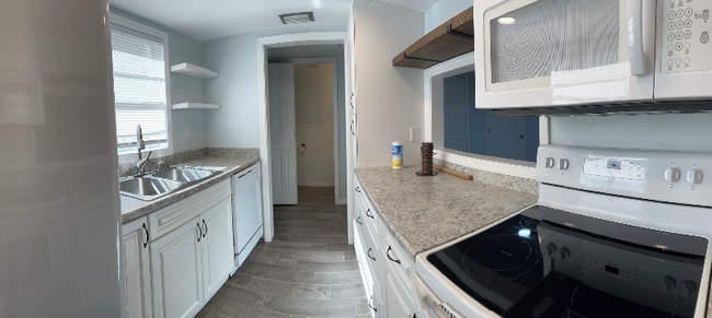 2550 SE 15th Ave in Ocala, FL - Building Photo - Building Photo