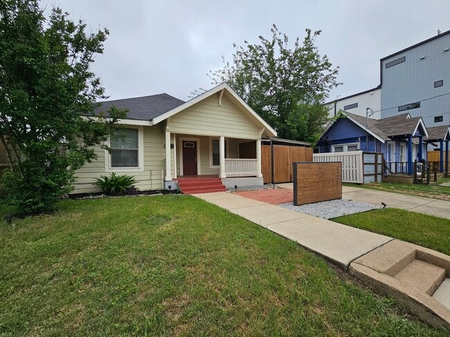 4227 Delano Pl in Dallas, TX - Building Photo - Building Photo