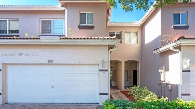 1916 SE 23rd Ave in Homestead, FL - Building Photo - Building Photo