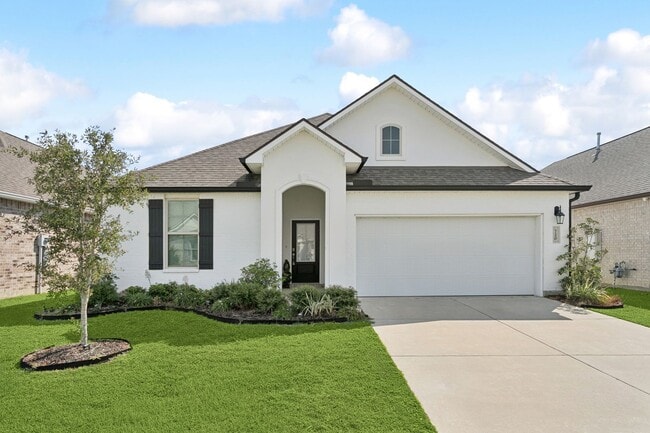 property at 720 Lakeshore Village E