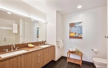 45 Bartlett St-Unit -507 in San Francisco, CA - Building Photo - Building Photo