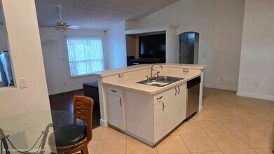 6448 NW Colgate St in Port St. Lucie, FL - Building Photo - Building Photo