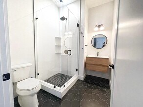 173 Maverick St in Boston, MA - Building Photo - Building Photo