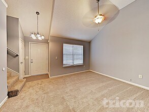 6030 Crooked Creek Dr. in Rex, GA - Building Photo - Building Photo