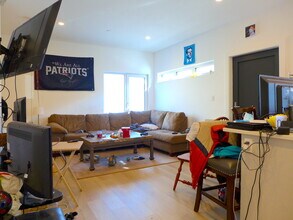 185 Thornton St, Unit 1 in Boston, MA - Building Photo - Building Photo
