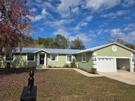 463 SE 71st St in Starke, FL - Building Photo