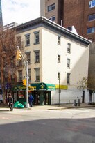 524-526 9th Ave in New York, NY - Building Photo