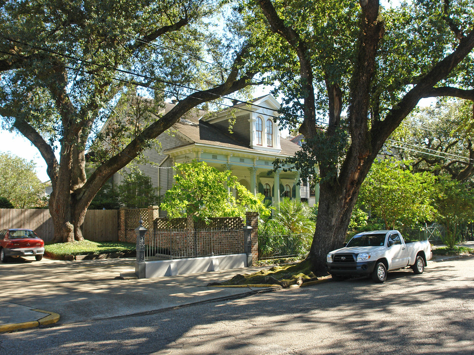 1435 Jackson Ave in New Orleans, LA - Building Photo