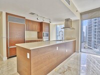 495 Brickell Ave, Unit 2010 in Miami, FL - Building Photo - Building Photo