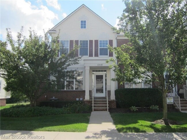 property at 12110 Egret Ln