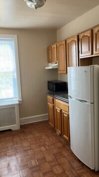 4420 Elizabeth St photo'