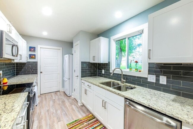 property at 4715 Carsonhill Dr