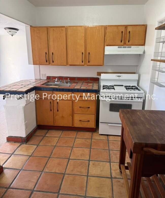 3301 E Flower St in Tucson, AZ - Building Photo - Building Photo