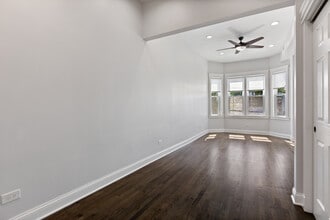 2338 W Fullerton Ave in Chicago, IL - Building Photo - Building Photo