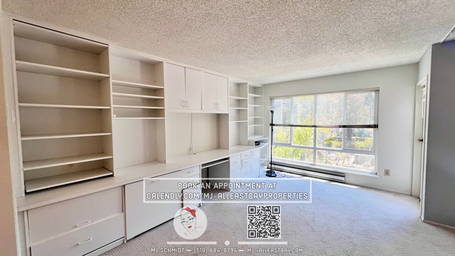 property at 8 Admiral Dr