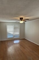 811 Colony Dr in Charleston, SC - Building Photo