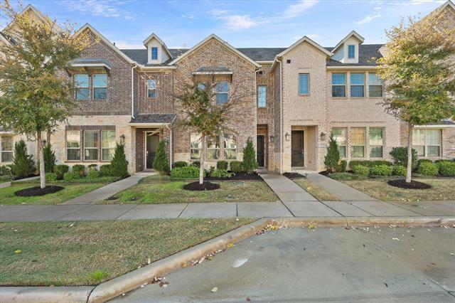 1520 Windermere Wy in Farmers Branch, TX - Building Photo