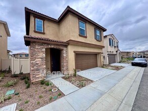 30326 Corte Santa Barbara in Murrieta, CA - Building Photo - Building Photo