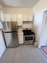 3023 W Wilson Ave in Chicago, IL - Building Photo - Building Photo