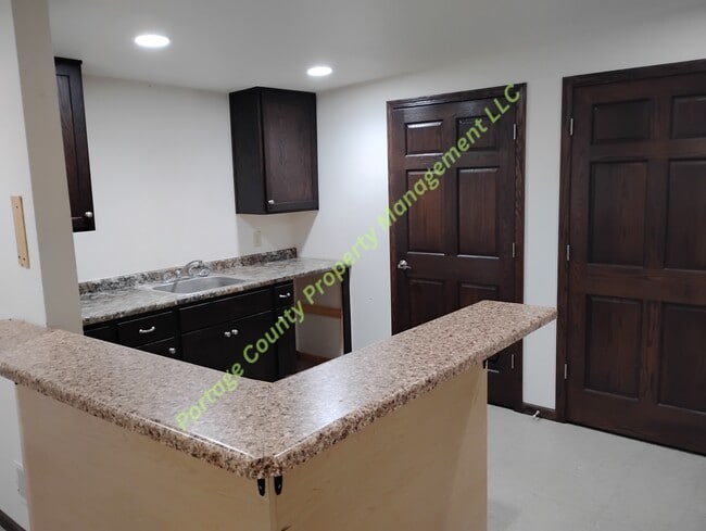 207 S Main St in Marion, WI - Building Photo - Building Photo