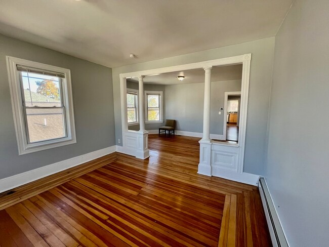 31 Holman St, Unit #3 in Attleboro, MA - Building Photo - Building Photo