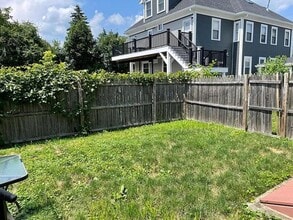 309-311-311 Newton St in Waltham, MA - Building Photo - Building Photo