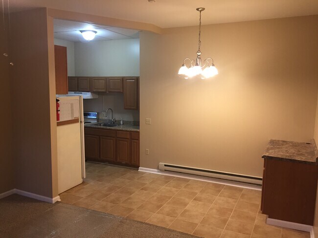 3569 Washington Ave in Finleyville, PA - Building Photo - Building Photo