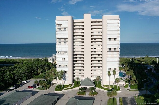 property at 5051 N Hwy A1A
