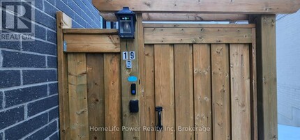 19 Ferris Cir in Guelph, ON - Building Photo - Building Photo