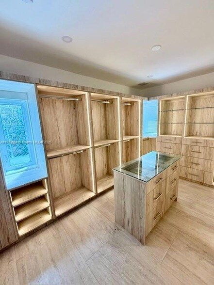 58 NE 45th St in Miami, FL - Building Photo - Building Photo