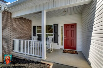 134 Daleyuhski Way in Loudon, TN - Building Photo - Building Photo