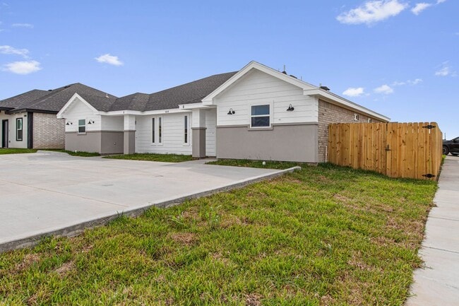 property at 664 Marrs Ave