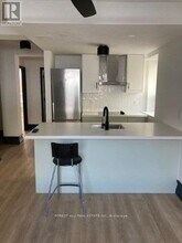 204 Kingston Rd in Toronto, ON - Building Photo - Building Photo