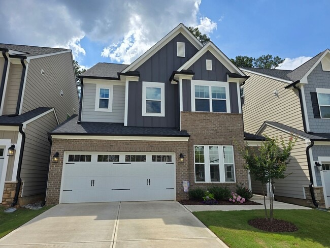property at 2105 Goudy Dr