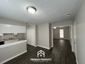 3760 Ivanhoe Dr in Horn Lake, MS - Building Photo - Building Photo