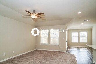 405 Osier Pass in Hutto, TX - Building Photo - Building Photo