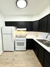 4 Linden Ave in Troy, NY - Foto de edificio - Building Photo