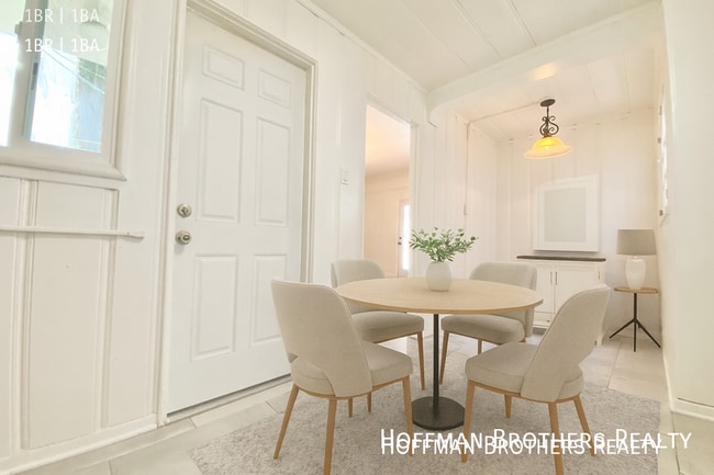 415 1/2 S. Coronado St in Los Angeles, CA - Foto de edificio - Building Photo