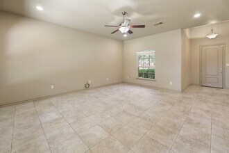 10826 Belle Vere in San Antonio, TX - Building Photo - Building Photo
