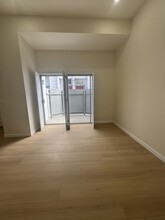 10911 Bluffside Dr in Studio City, CA - Building Photo - Building Photo