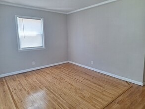 26675 Waldorf St in Roseville, MI - Building Photo - Building Photo